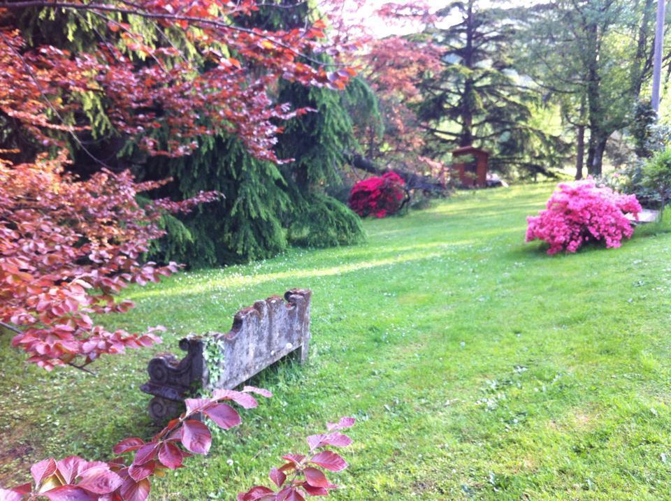 Bed and Breakfast Il Giardino Di Iside Roletto Exterior foto