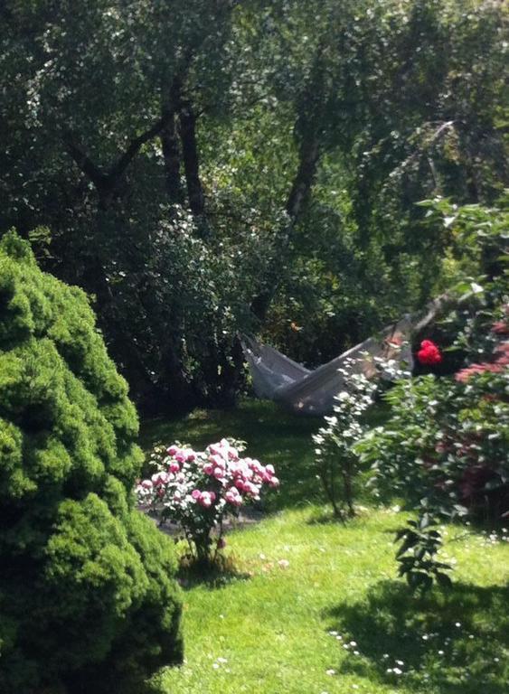 Bed and Breakfast Il Giardino Di Iside Roletto Exterior foto